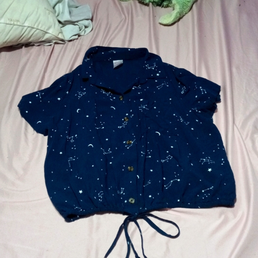 Constellation collard shirt